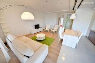 Апартаменты Centro apartamentai-Konarskio apartamentai Вильнюс Апартаменты с балконом-1