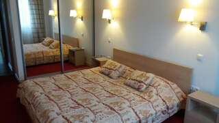 Апартаменты Centro apartamentai-Konarskio apartamentai Вильнюс Апартаменты с балконом-4