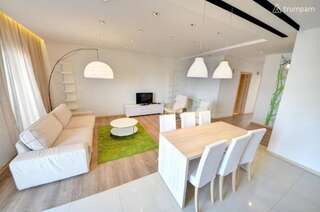Апартаменты Centro apartamentai-Konarskio apartamentai Вильнюс Апартаменты с балконом-7